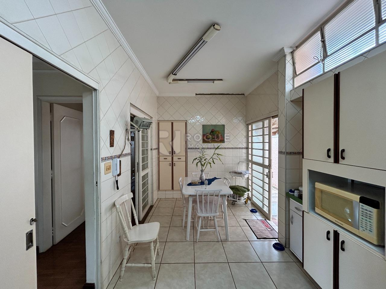 Casa Comercial para aluguel no bairro Vila Paraiso: Cozinha 