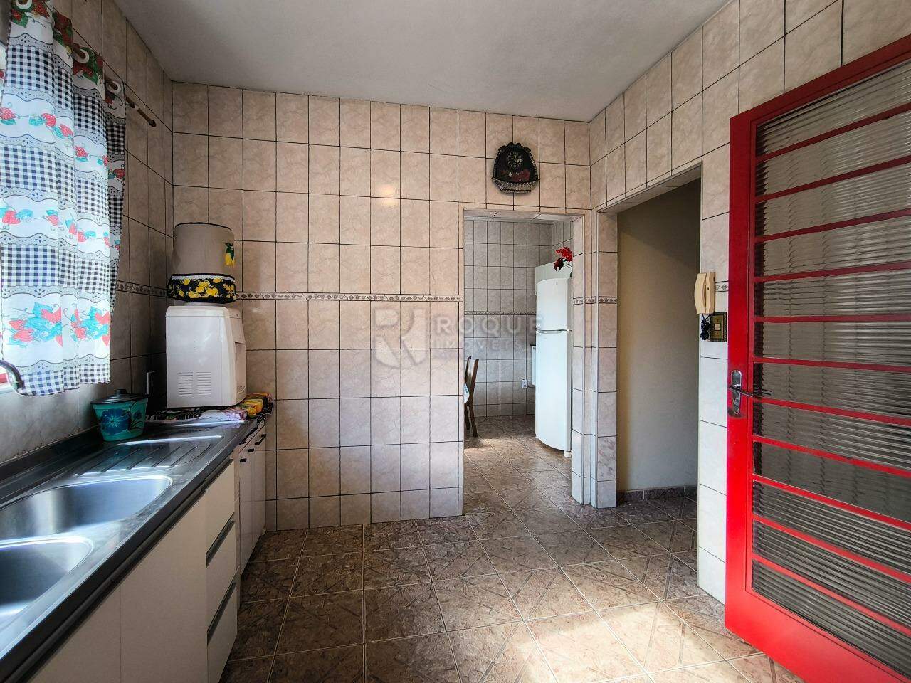 Casa Residencial à venda no bairro Jardim Residencial Village: COZINHA