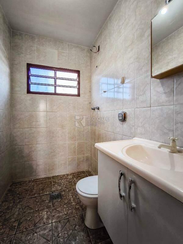 Casa Residencial à venda no bairro Jardim Residencial Village: BANHEIRO SOCIAL 2