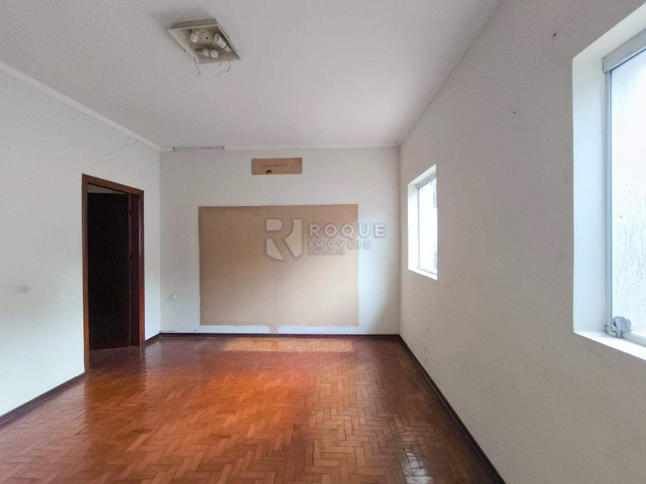 Casa Residencial à venda no bairro Vila Queiroz: SALA DE ESTAR