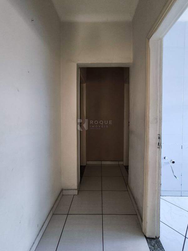 Casa Residencial à venda no bairro Vila Queiroz: ÁREA DE CIRCULAÇÃO