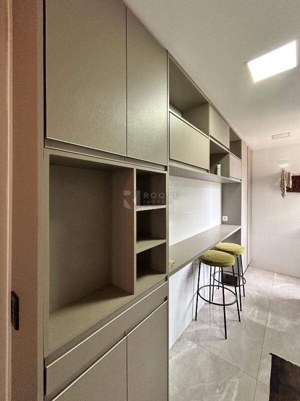 Apartamento para aluguel no bairro Parque Hippolyto: Cozinha