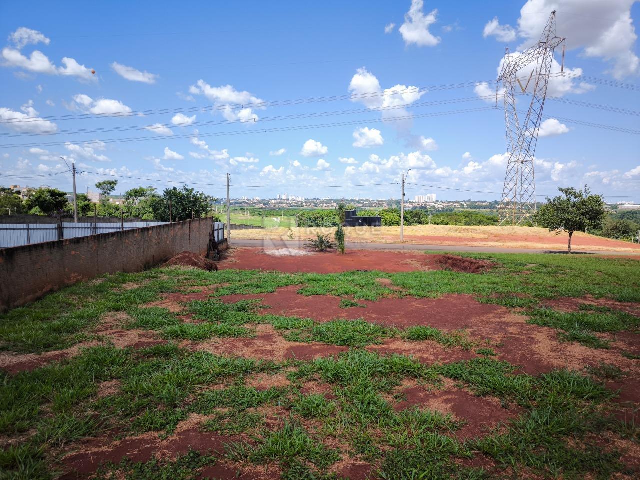 Terreno em condomínio à venda no bairro Residencial Florisa: 