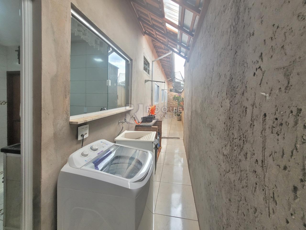 Casa Residencial à venda no bairro Boa Vista: LAVANDERIA