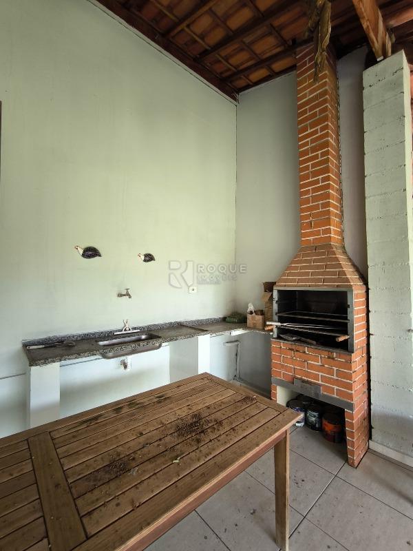 Chácara à venda no bairro Residencial Las Palmas: CHURRASQUEIRA