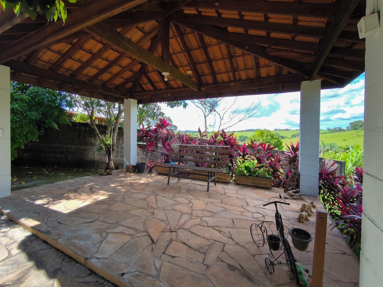 Chácara à venda no bairro Residencial Las Palmas: QUIOSQUE