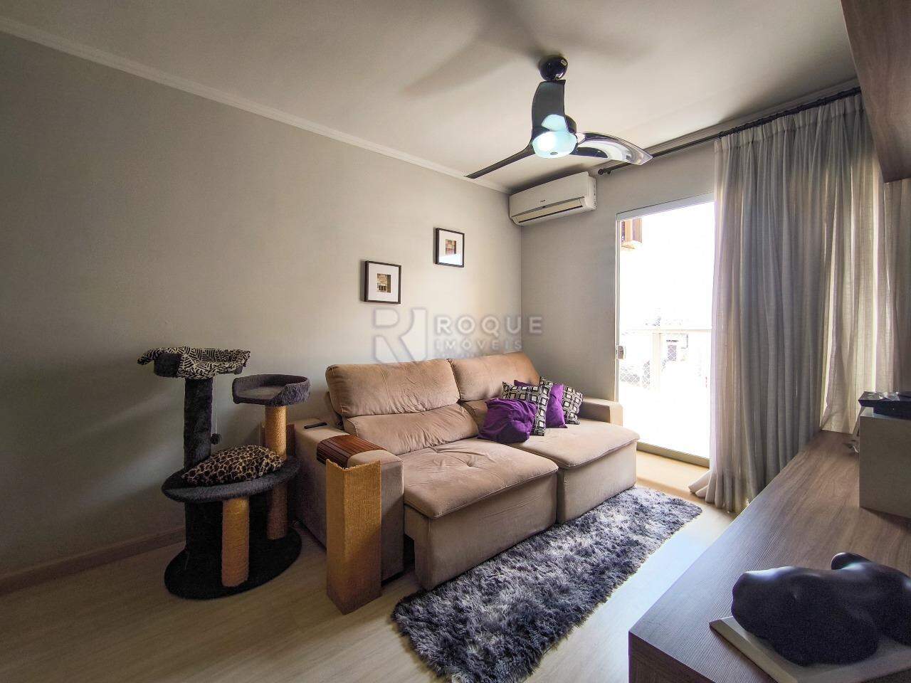 Apartamento à venda no bairro Jardim Ouro Verde: SALA DE ESTAR