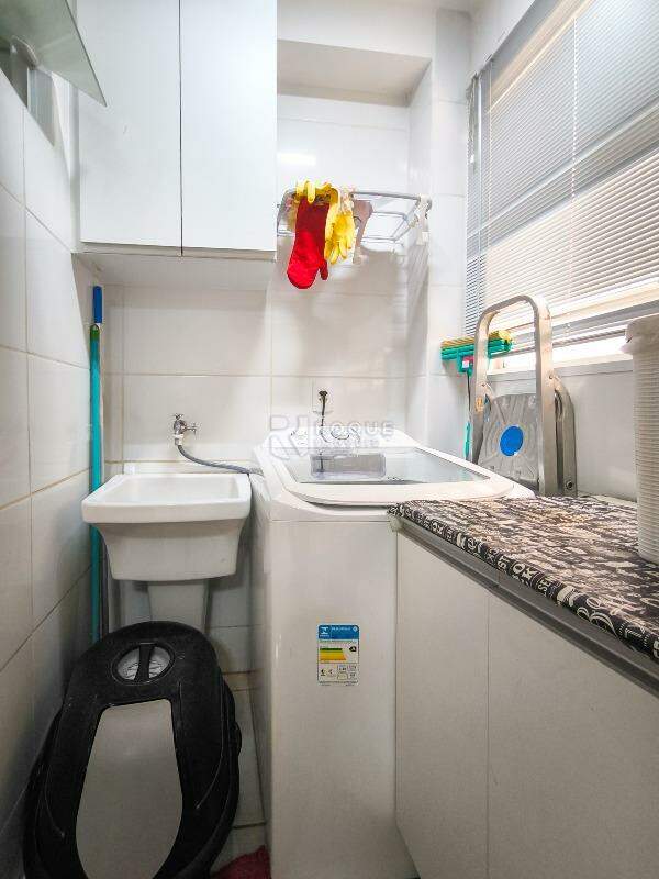 Apartamento à venda no bairro Jardim Ouro Verde: LAVANDERIA