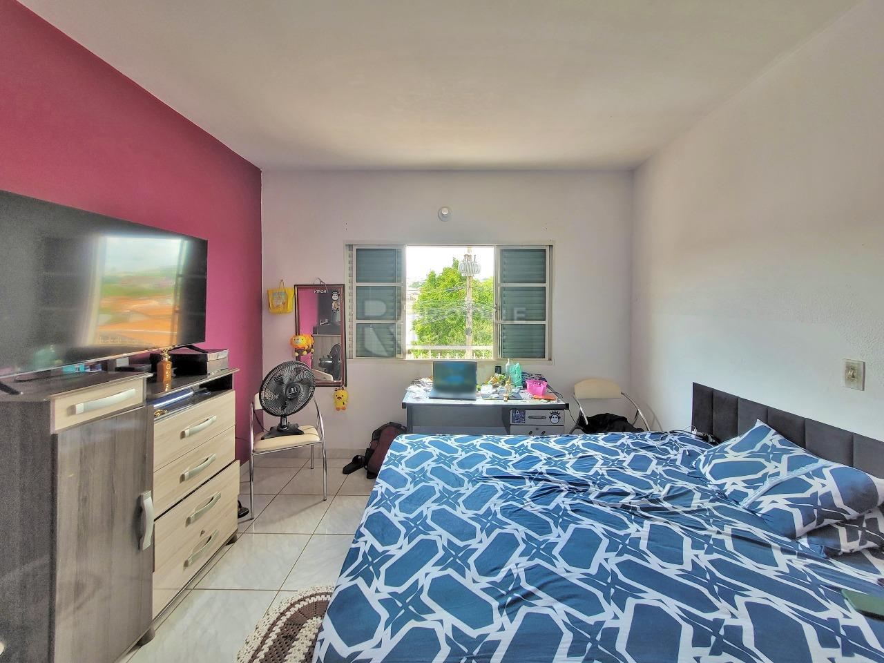 Casa Residencial à venda no bairro Jardim Hortência: DORMITÓRIO 1