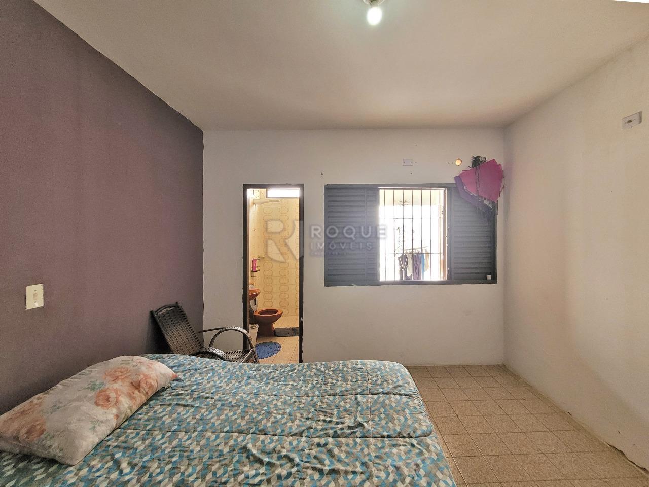 Casa Residencial à venda no bairro Jardim Hortência: SUÍTE