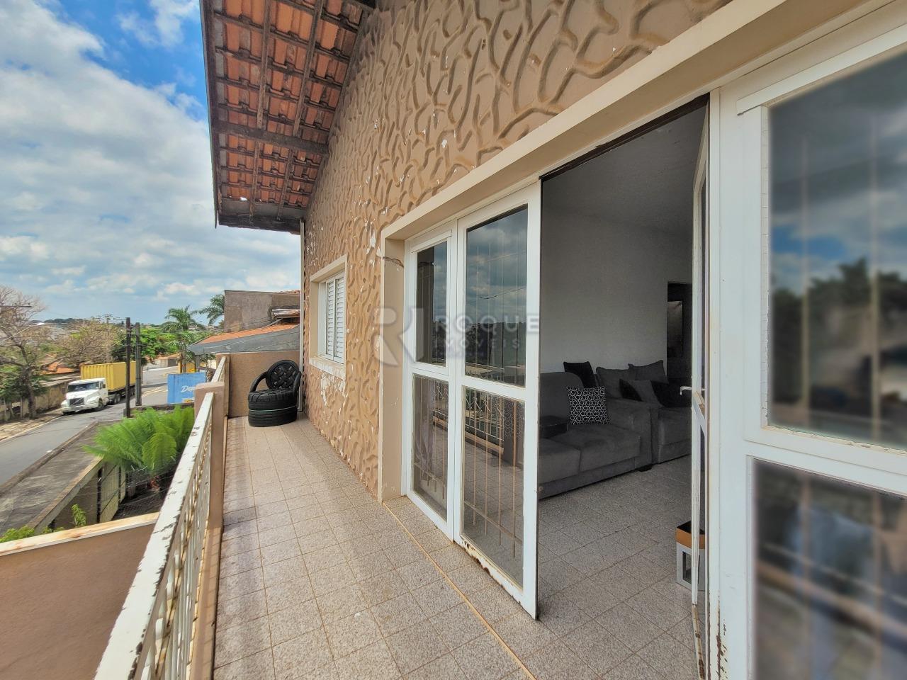 Casa Residencial à venda no bairro Jardim Hortência: VARANDA