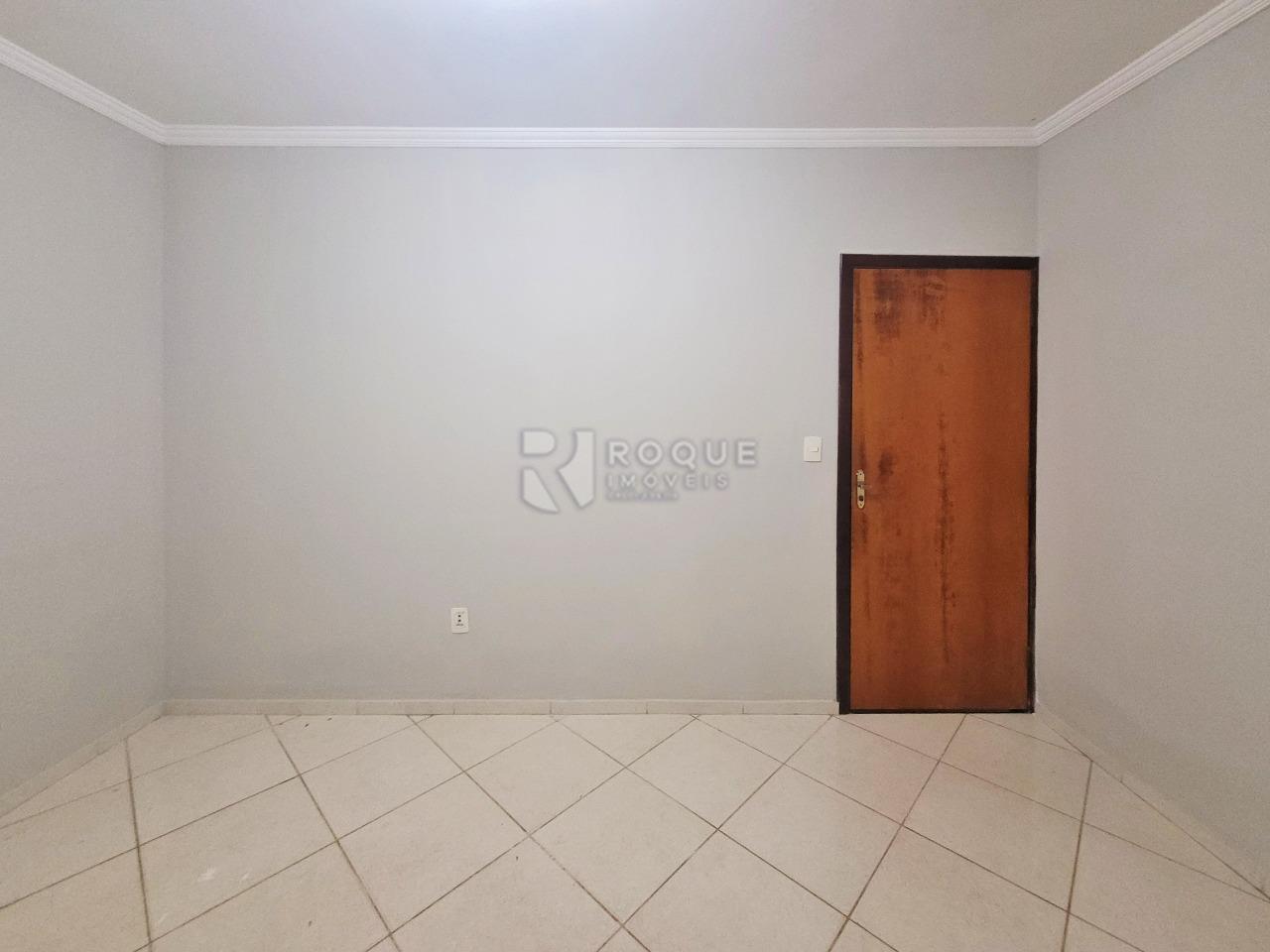 Casa Comercial à venda no bairro Jardim Residencial Alto do Flamboyant: SALA 3