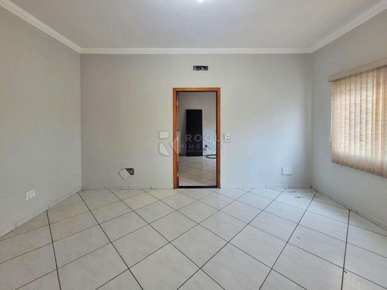 Casa Comercial à venda no bairro Jardim Residencial Alto do Flamboyant: SALA PISO SUPERIOR