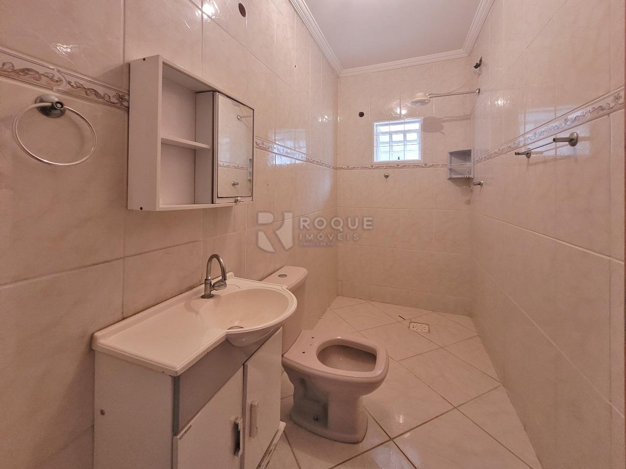 Casa Comercial à venda no bairro Jardim Residencial Alto do Flamboyant: BANHEIRO SOCIAL