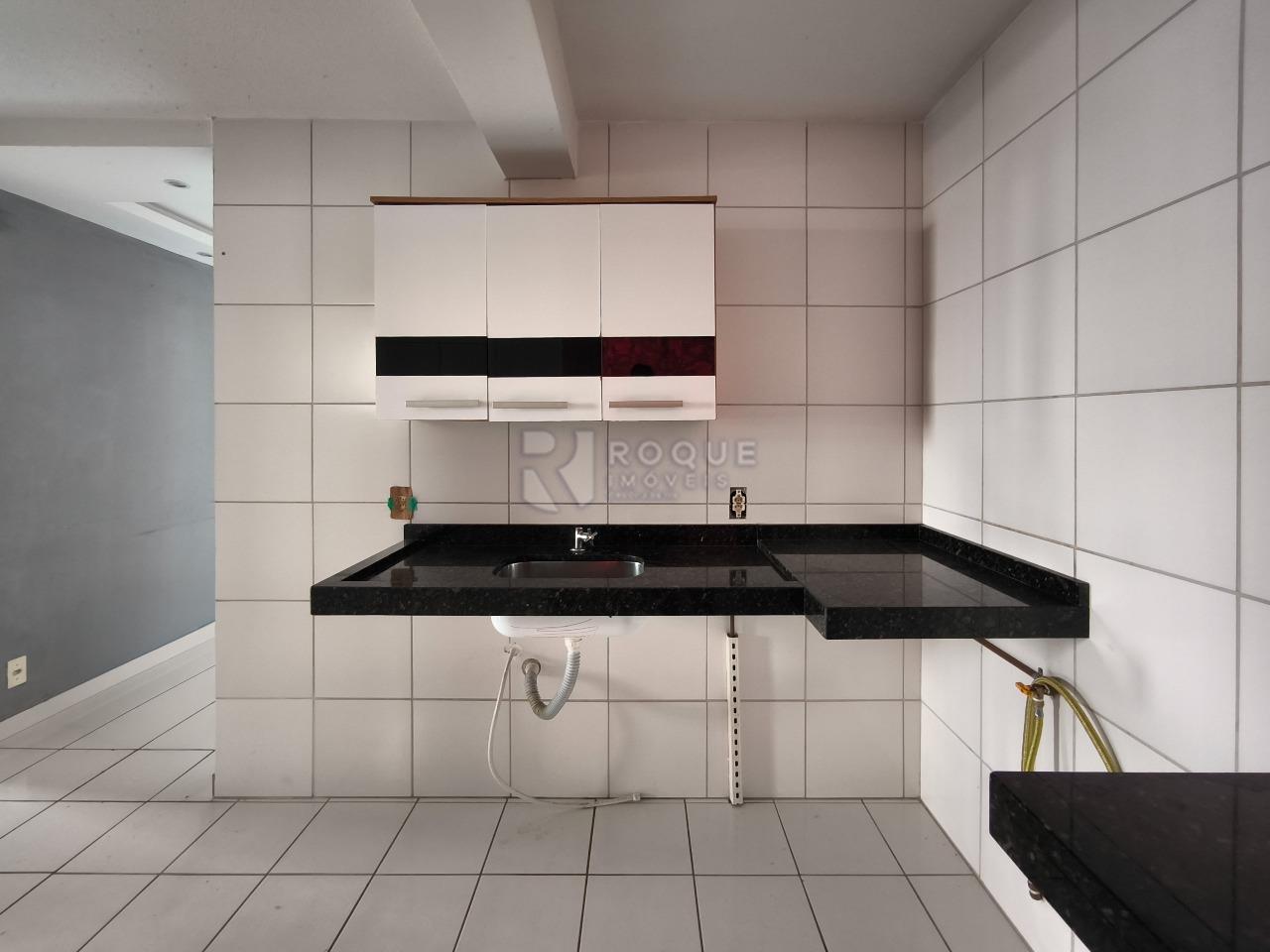 Apartamento à venda no bairro Residencial Rubi: COZINHA