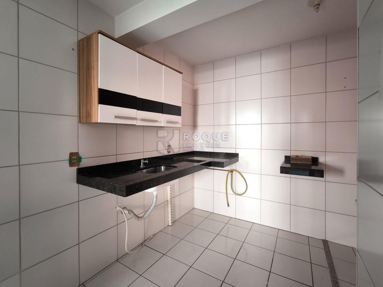 Apartamento à venda no bairro Residencial Rubi: COZINHA