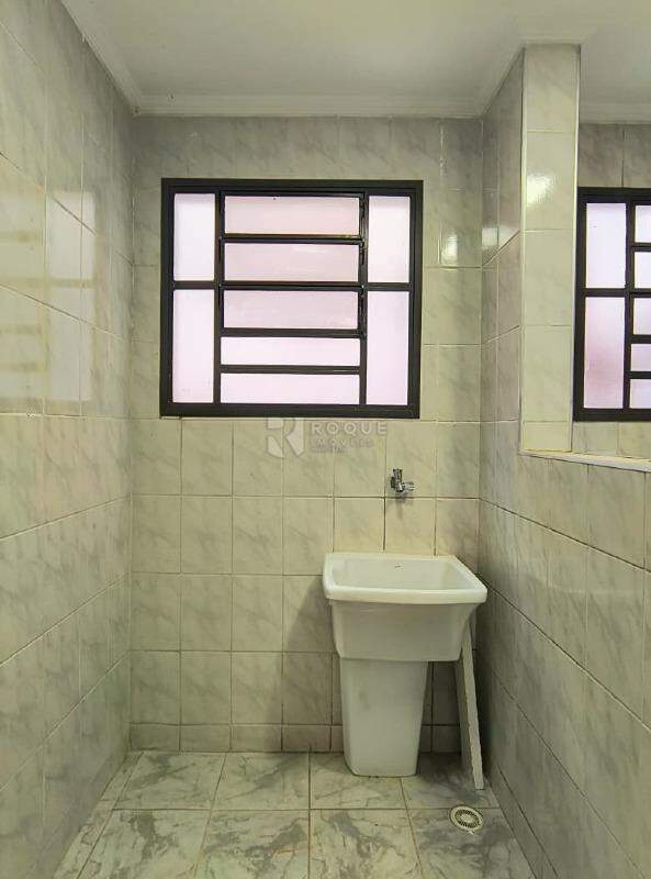 Apartamento para aluguel no bairro Jardim Ipiranga: Lavanderia