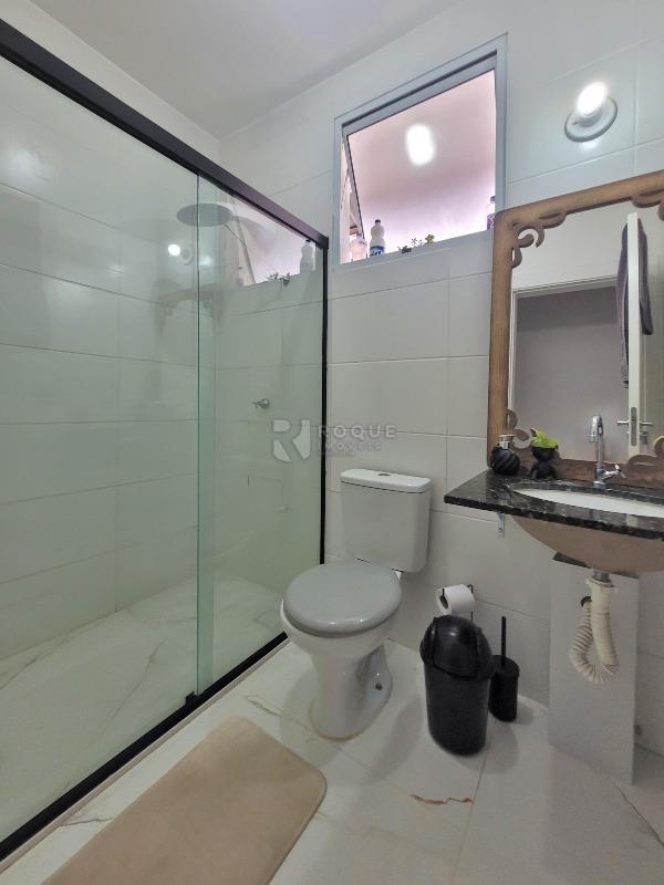 Casa Residencial à venda no bairro Jardim Primavera: BANHEIRO SOCIAL