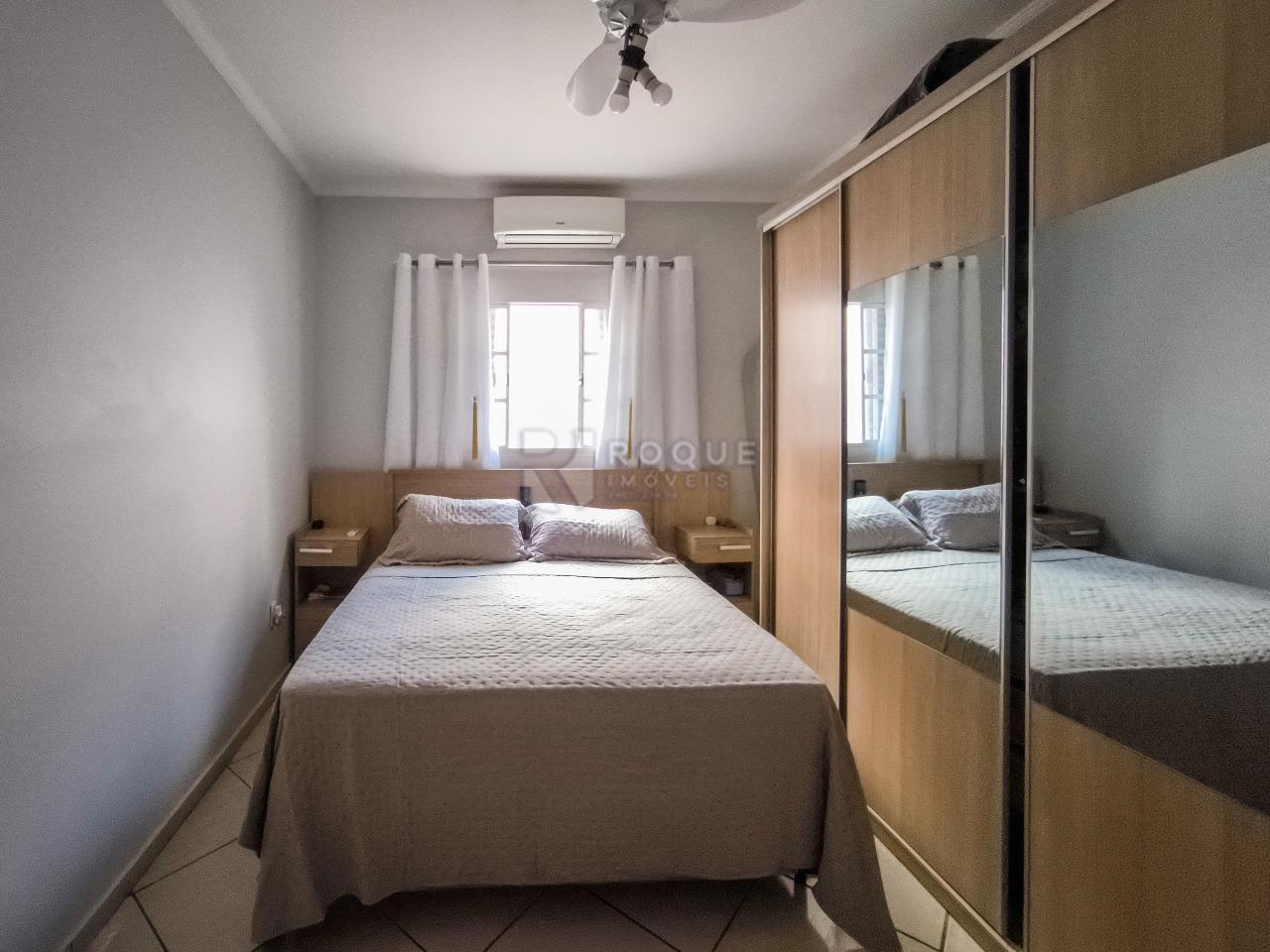 Casa Residencial à venda no bairro Jardim Aguas da Serra: DORMITÓRIO 1