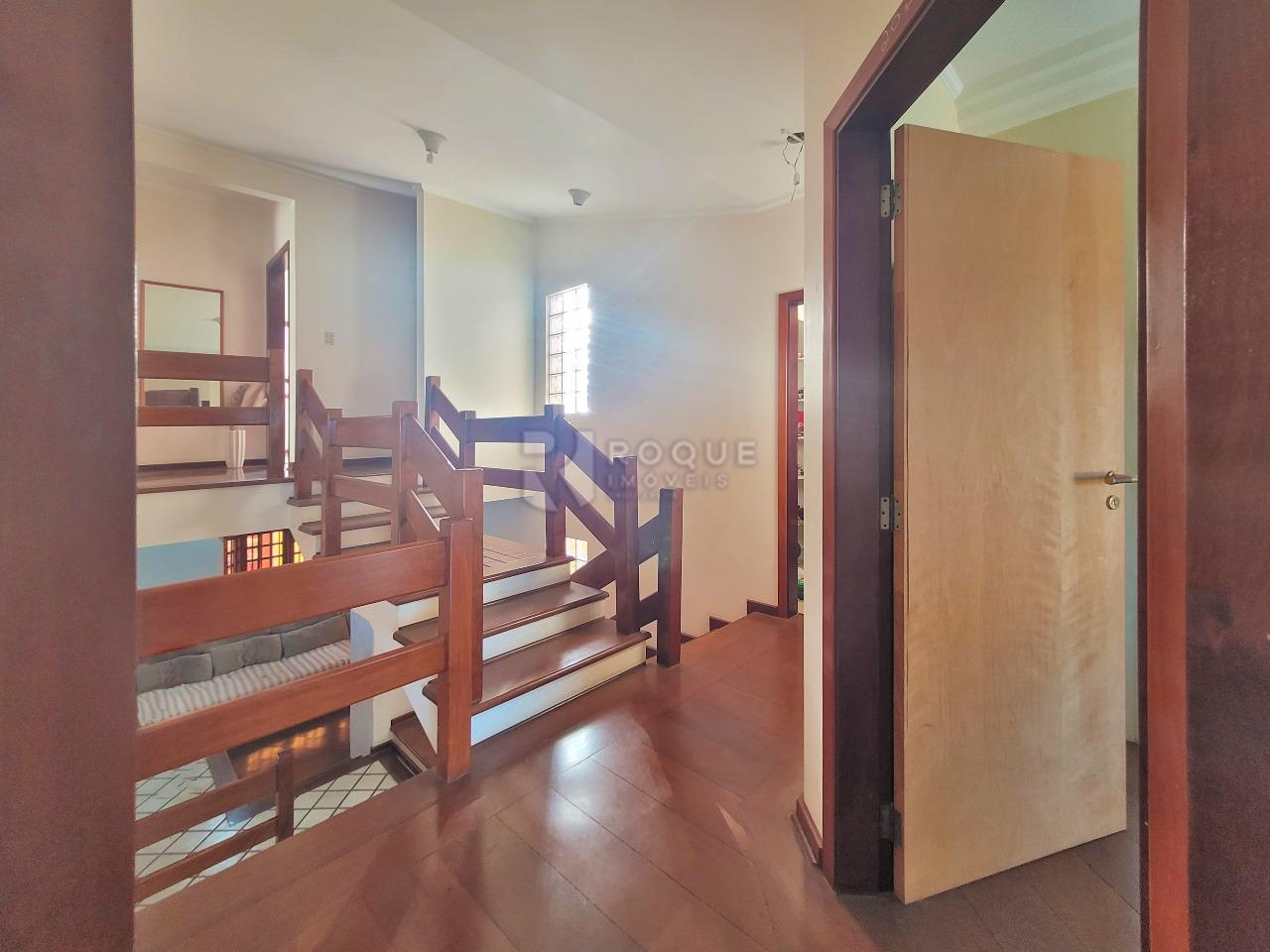 Casa Residencial à venda no bairro Jardim Santana: AREA DE CIRCULAÇÃO 