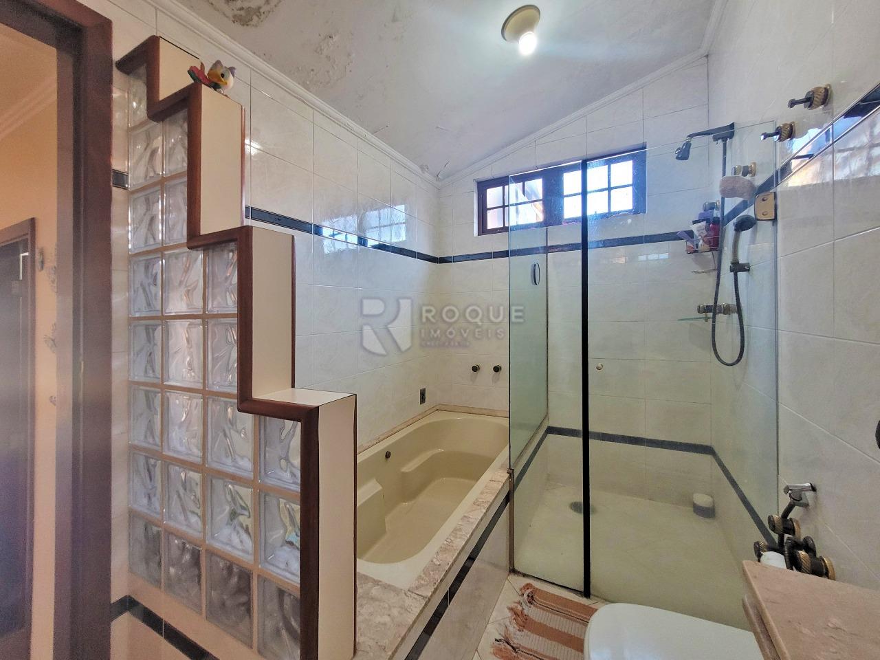 Casa Residencial à venda no bairro Jardim Santana: BANHEIRO SUÍTE MASTER