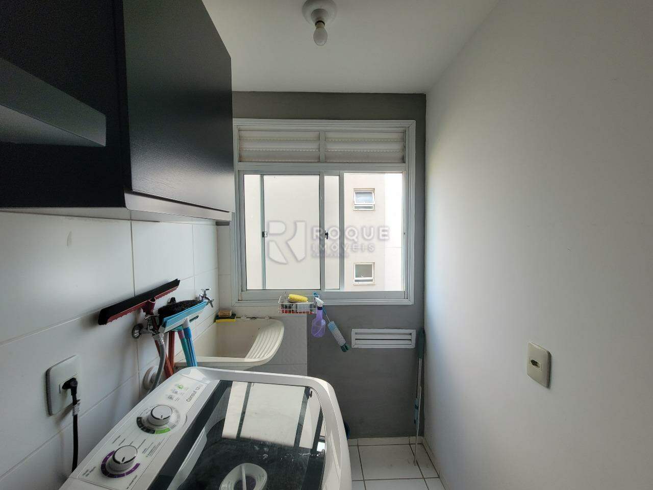 Apartamento à venda no bairro Residencial Jardins de Limeira: LAVANDERIA