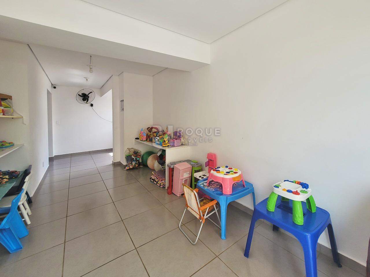Apartamento à venda no bairro Chácaras Antonieta: BRINQUEDOTECA