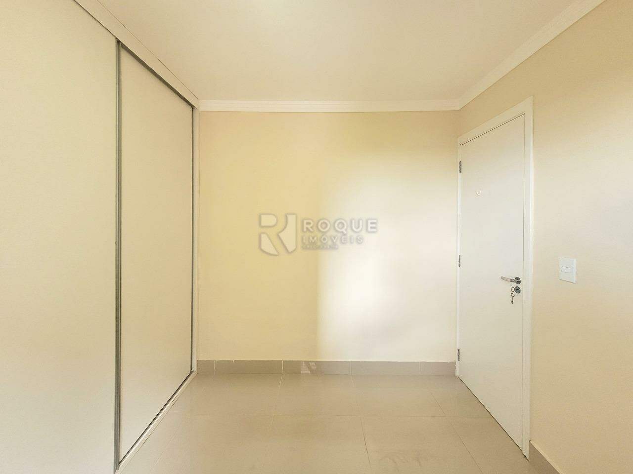 Apartamento à venda no bairro Chácaras Antonieta: DORMITÓRIO 1