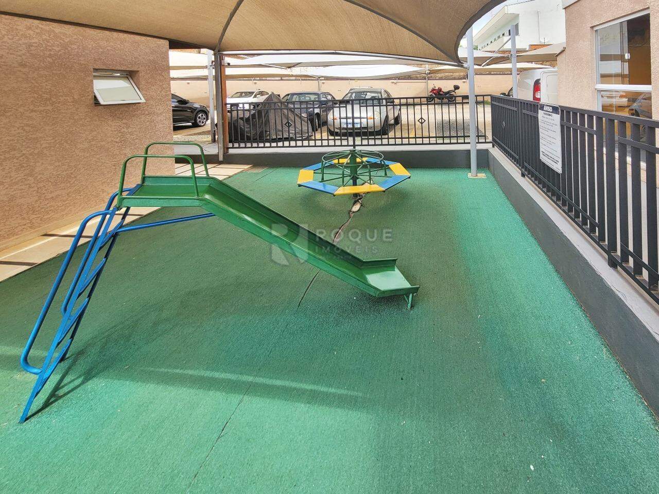 Apartamento à venda no bairro Chácaras Antonieta: PLAYGROUND