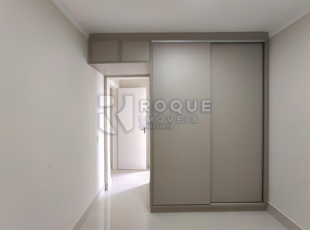 Apartamento à venda no bairro Jardim Esmeralda: Dormitório 2 suíte