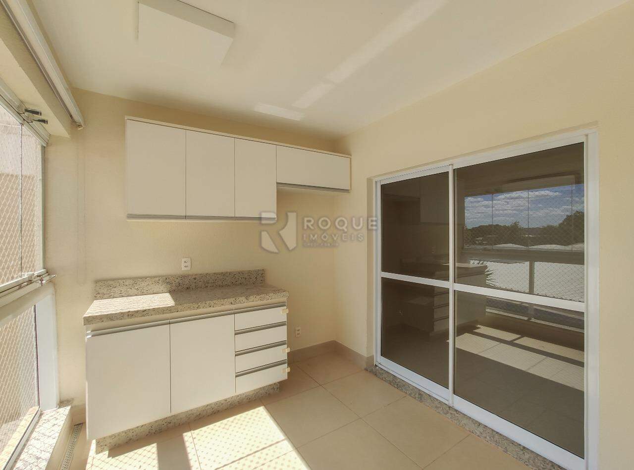 Apartamento à venda no bairro Jardim São Roque: Sacada 