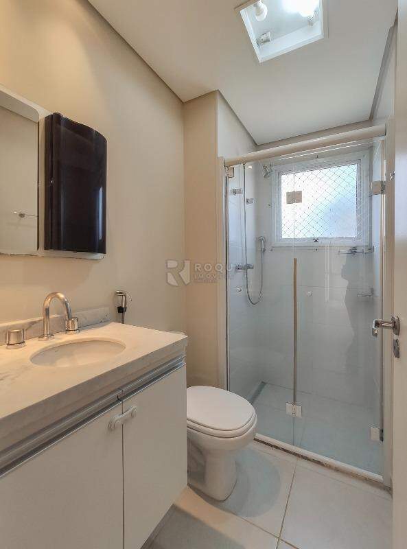 Apartamento à venda no bairro Jardim São Roque: WC social 