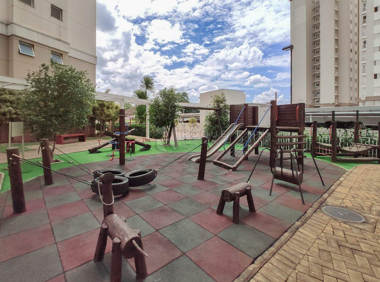 Apartamento à venda no bairro Jardim São Roque: Área do condomínio 