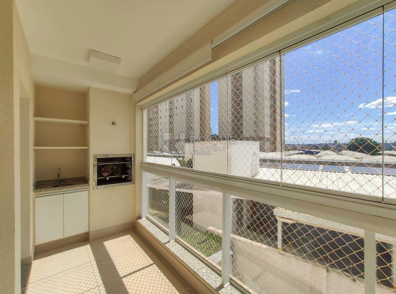 Apartamento à venda no bairro Jardim São Roque: Sacada 