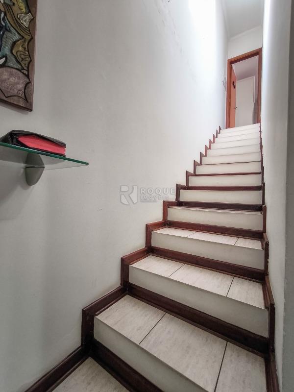 Casa Residencial à venda no bairro Jardim Mediterrâneo: ACESSO PISO SUPERIOR