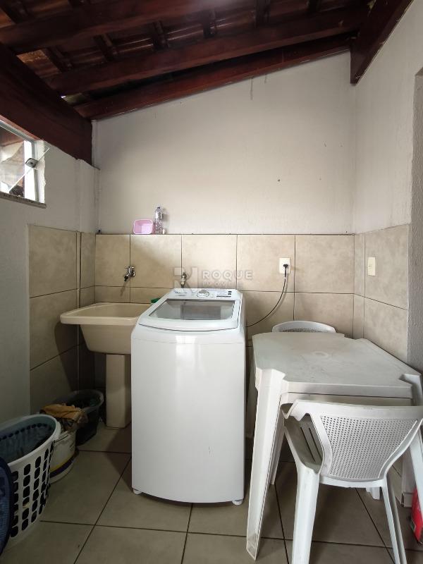 Casa Residencial à venda no bairro Jardim Mediterrâneo: LAVANDERIA