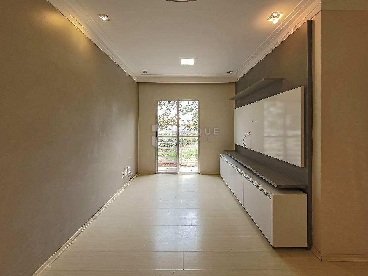 Apartamento para aluguel no bairro Jardim Parque Novo Mundo: Sala