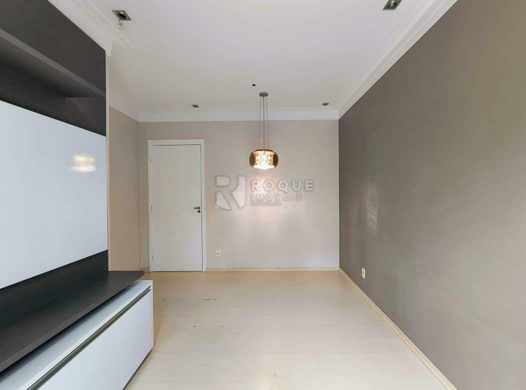 Apartamento para aluguel no bairro Jardim Parque Novo Mundo: Sala