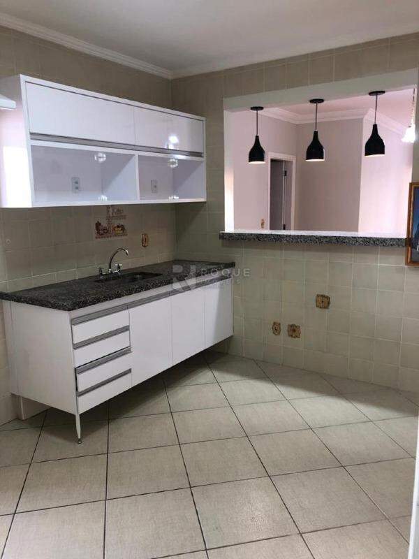 Apartamento à venda no bairro Centro: 