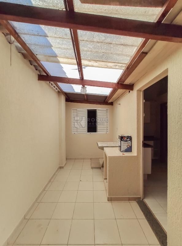 Casa Residencial à venda no bairro Vila Claudia: Área de serviço 