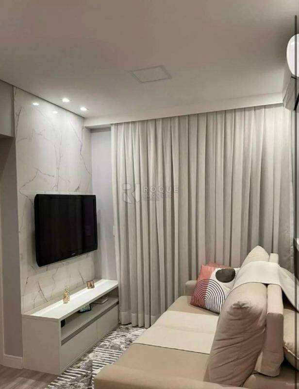Apartamento à venda no bairro Boa Vista: Sala