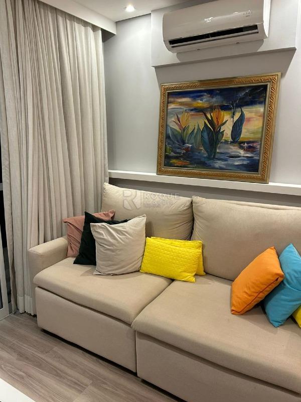 Apartamento à venda no bairro Boa Vista: Sala