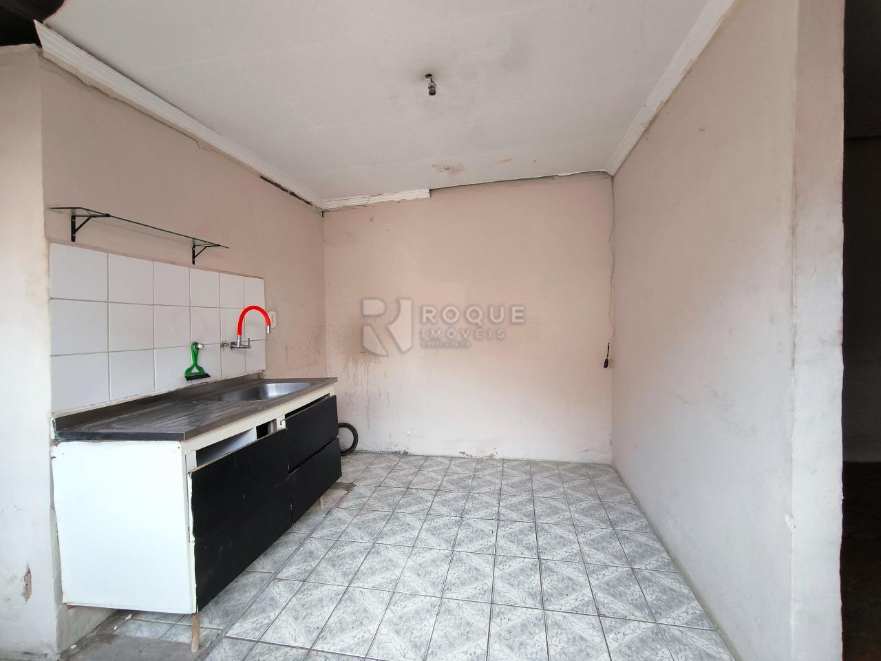 Casa Residencial à venda no bairro Jardim Vista Alegre: COZINHA EDÍCULA