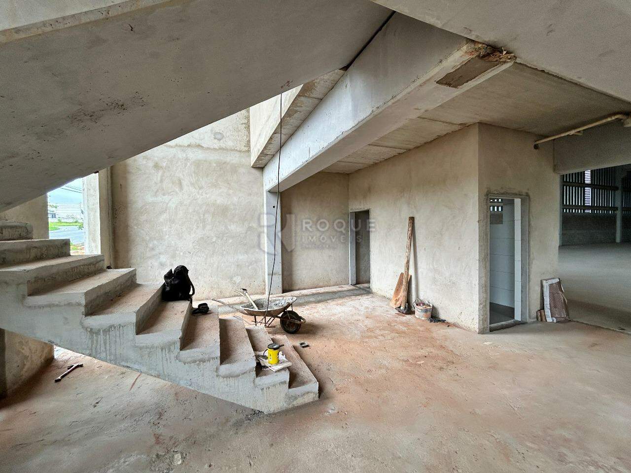 Barracão/Galpão para aluguel no bairro Condomínio Industrial Duas Barras: Sala Frente