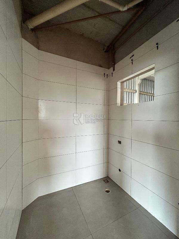 Barracão/Galpão para aluguel no bairro Condomínio Industrial Duas Barras: WC social 1
