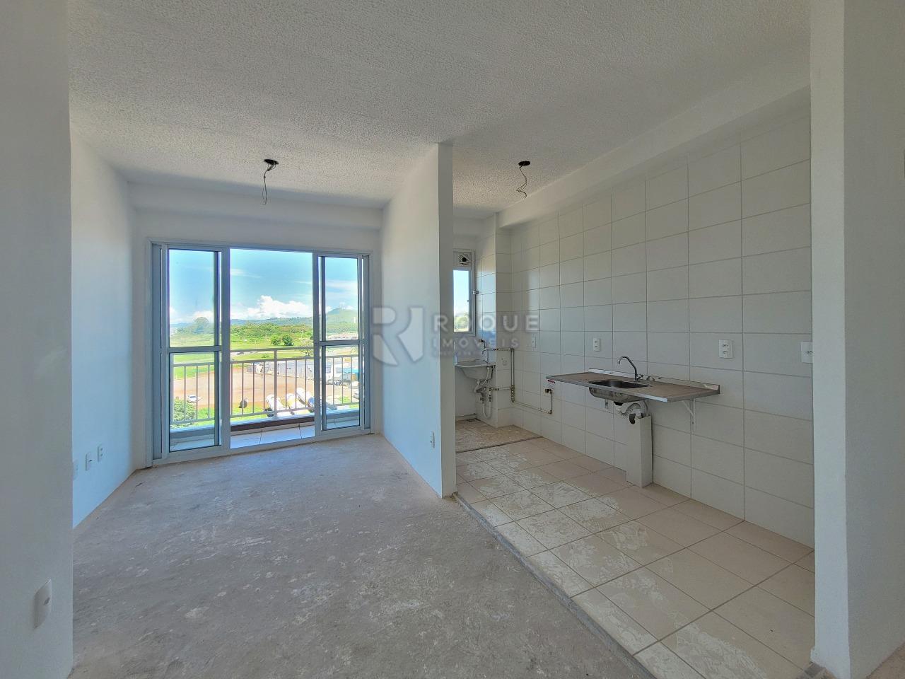 Apartamento à venda no bairro Chácaras Antonieta: SALA