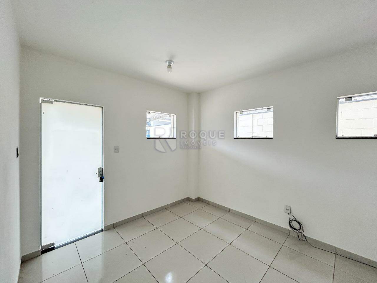 Barracão/Galpão para aluguel no bairro Centro Industrial de Limeira CIL: Escritório 