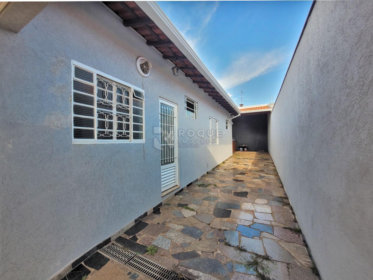 Casa Residencial à venda no bairro Jardim Caieira: CORREDOR LATERAL