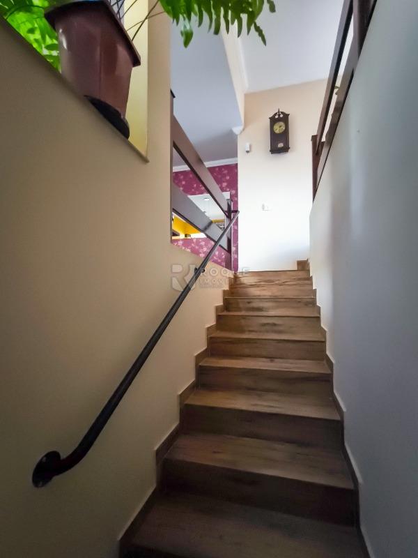 Casa Residencial à venda no bairro Jardim Montezuma: ACESSO SALA DE JANTAR