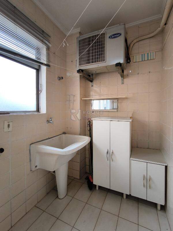 Apartamento à venda no bairro Cidade Jardim: LAVANDERIA